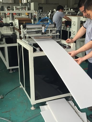 本公司生产的高品质PVC吊顶板