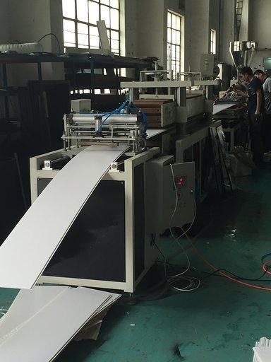 PVC吊顶板生产线下游设备